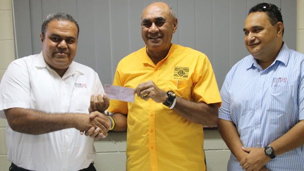Athletics Fiji receives $15,000 from Gold Rock Investment Limited