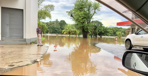 Heavy rain warning now in force for the Western and Northern Divisions