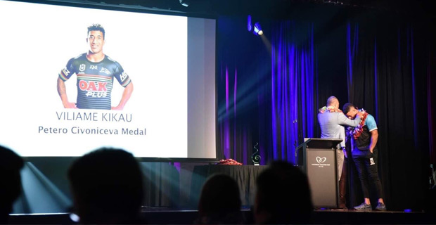Kikau wins Petero Civoniceva Medal at the Petero Civoniceva Awards night in Sydney