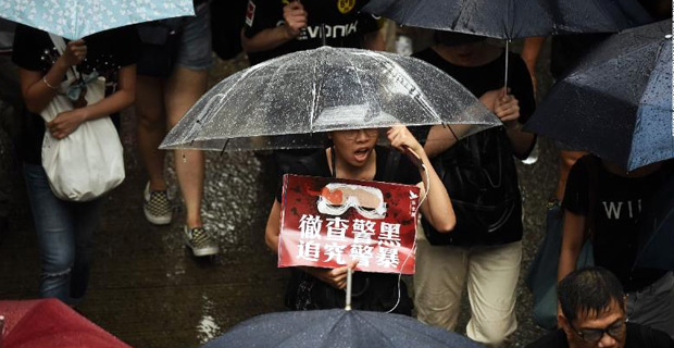 Peaceful protesters return to streets of Hong Kong in massive show of solidarity