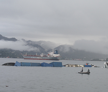 Container ship, Southern Phoenix submerges in Suva Harbour