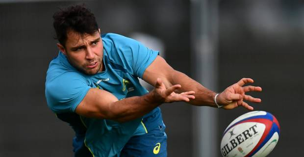 NSW Waratahs halfback Nick Phipps thrown out of pub for urinating on bar