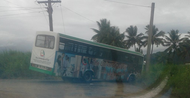 Concerns raised about a bus blocking access to vehicles along Nasoso Feeder Road, Nadi