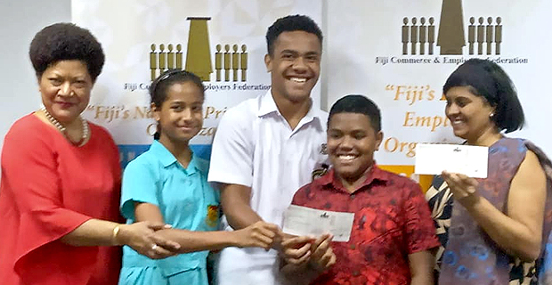 Fiji Commerce and Employers Federation hands over $10,000 toward Fiji Rheumatic Heart Disease Program