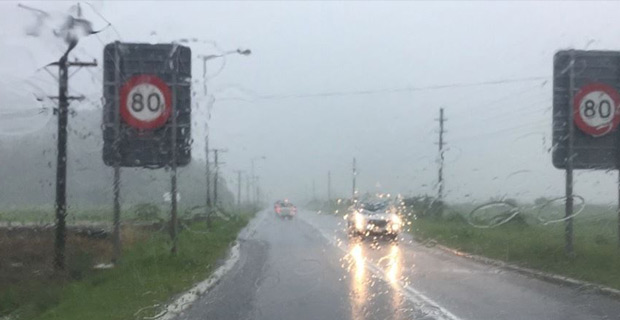 Ba shop owners secure stock as rain continues