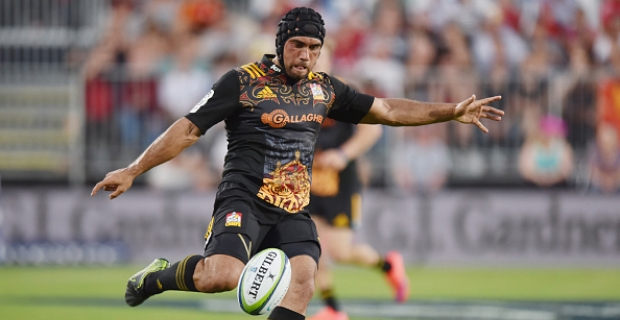 Chiefs midfielder Charlie Ngatai confirms move to France