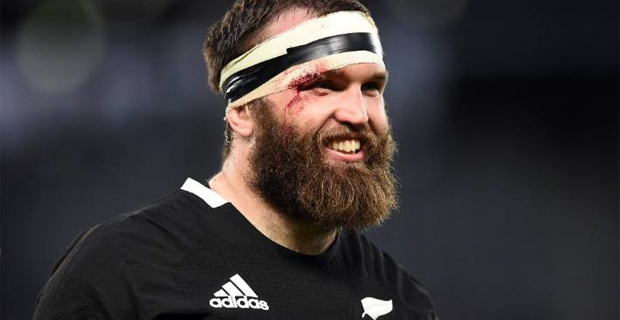 Liam Coltman re-signs with Highlanders until 2022