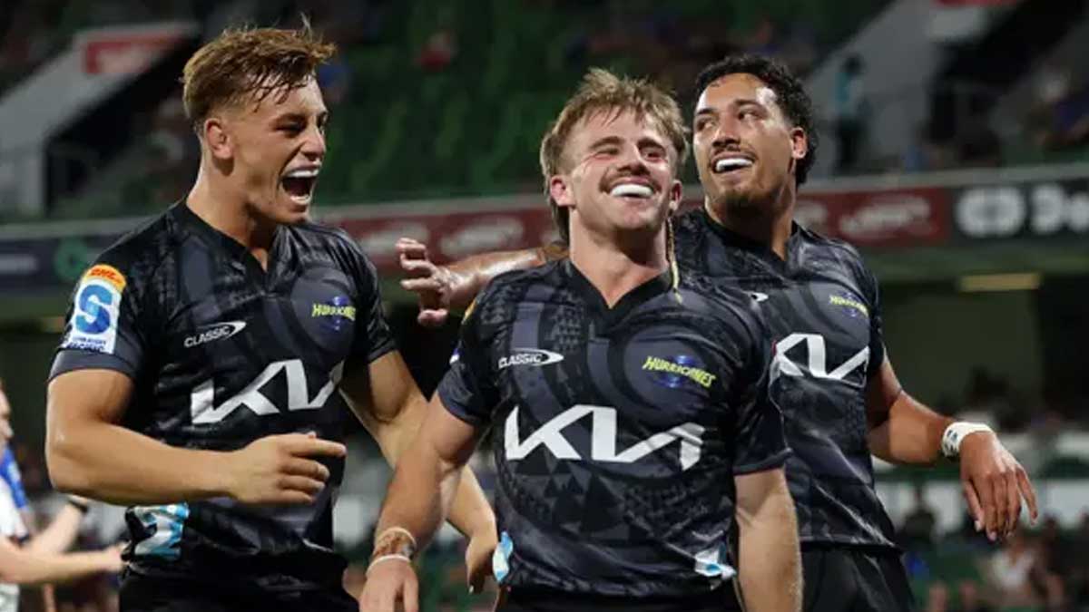 Hurricanes will be hungry when they take on the Tahs tonight