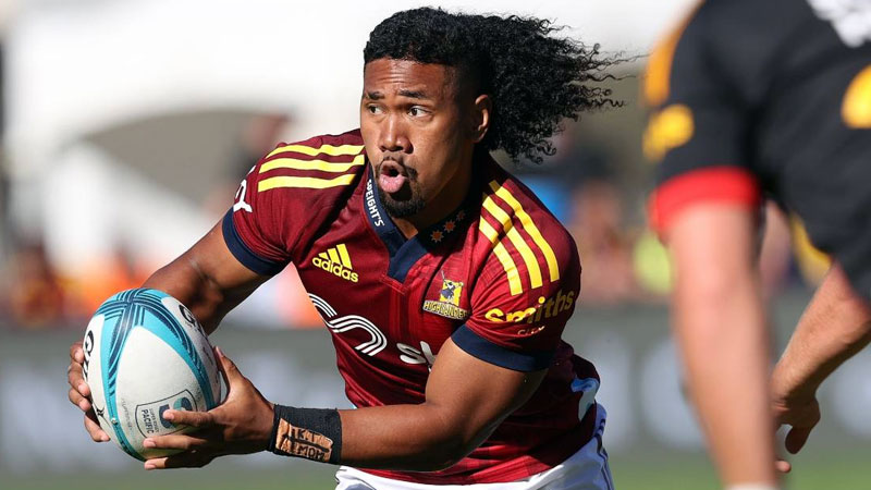 Reports that Highlanders halfback Folau Fakatava is now eligible to play for the All Blacks