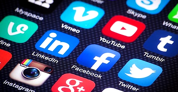 Facebook to pay a record $US5 billion fine to settle privacy concerns