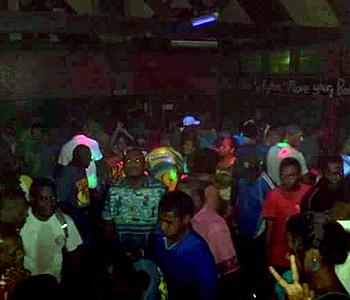 Police warn nightclubs about admitting underage students