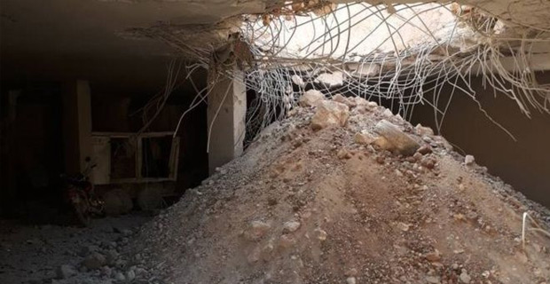 Air strike in Syria wrecks hospital