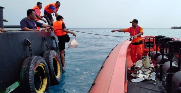 Lion Air plane crashes in sea off Jakarta