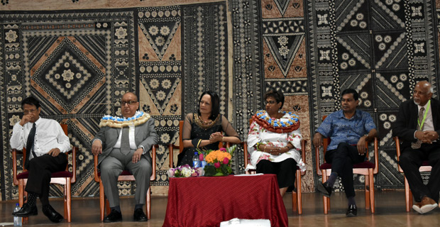 "I don't see myself as a vulagi" - Akbar