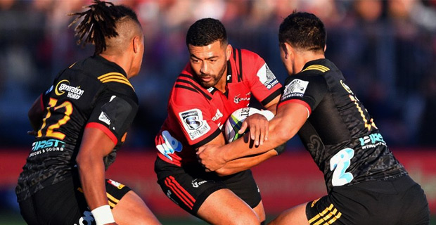 Hansen says Mo'unga must impress in Super Rugby final to earn an All Blacks starting spot
