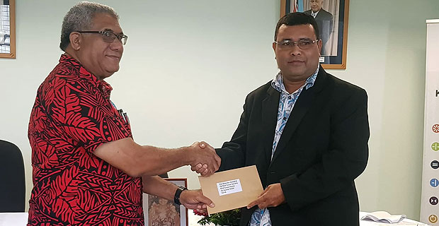 Fiji Red Cross Society receive $35,000 from an angel