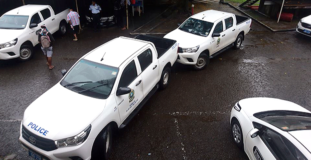 Two Police vehicles involved in an accident outside Suva Court House car park