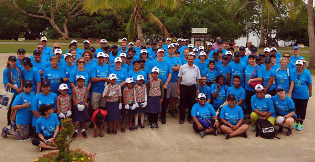 Members of European Delegation, French Embassy, SCC and Embassy of Spain clean My Suva Park