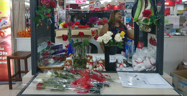 Valentines Day: People in Suva rush to get their valentine roses and gifts