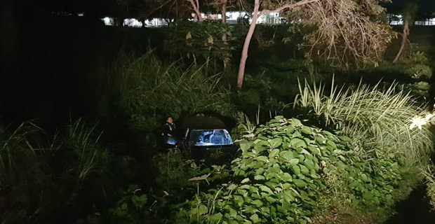 Police searching for driver of vehicle that veered off Ratu Mara Rd