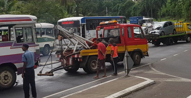 Minor traffic jam due to accident at Raiwasa Junction along Ratu Mara Road
