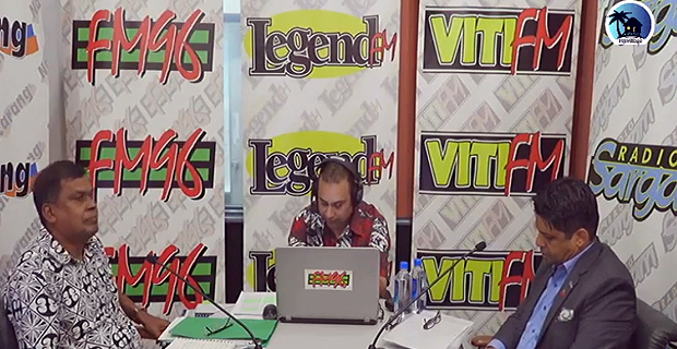 Aiyaz Sayed Khaiyum and Biman Prasad call each other a joke