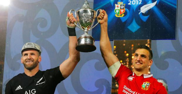 Gatland fronts media with a clown’s nose