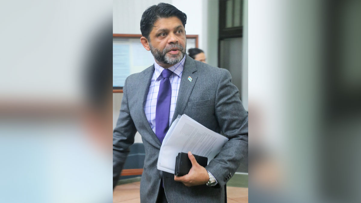 Aiyaz Sayed-Khaiyum likely to be out of parliament - Vimarsana News
