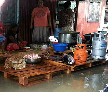 People affected by floods advised to use what is readily available to them 