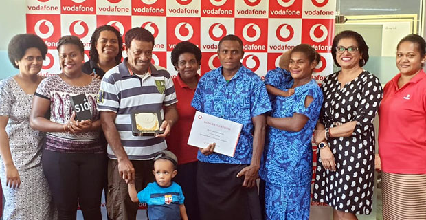 Bus driver wins 22kt gold necklace set in Vodafone Fiji Mother’s Day text and win promotion