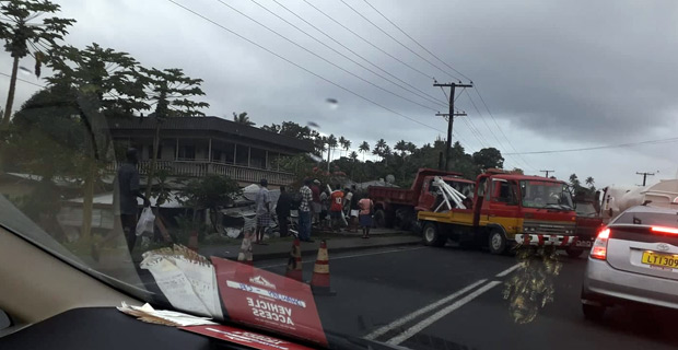 7 tonne truck goes off Princes Road in Dilkusha and slams into house