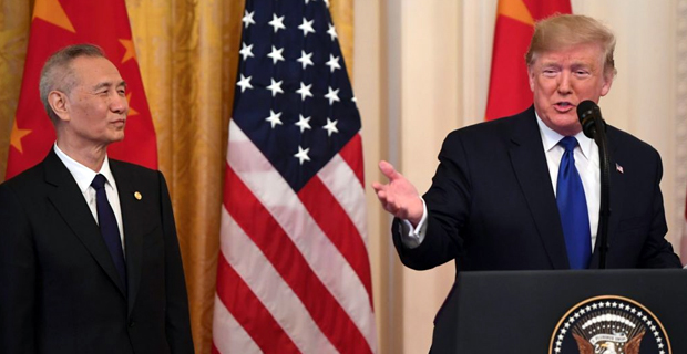 US and China sign an agreement aimed at easing trade war 