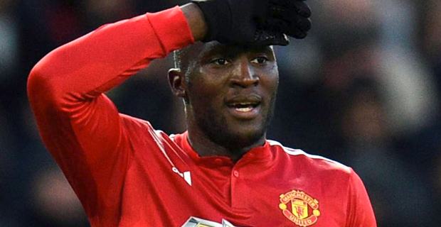 Lukaku carried off on a stretcher during Man United-Southampton draw