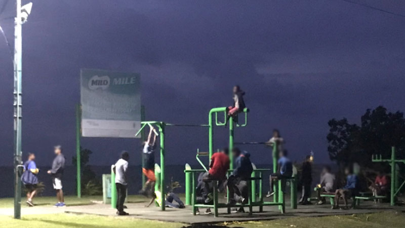 Police disperse crowds of people not following precautionary health measures at My Suva Park and Suva Point