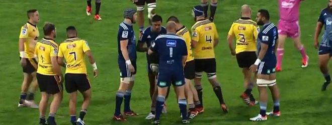 Hurricanes top table with win over hapless Blues