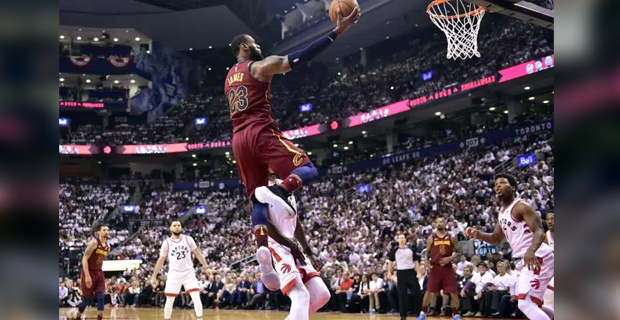 Cavaliers defeat Toronto Raptors 128-110 in round 2 of their semi-final in 2018 NBA playoffs