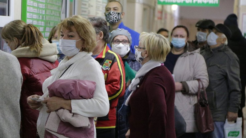 Russia begins COVID-19 vaccinations in Moscow