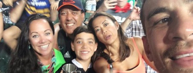 Sonny Bill Williams gives away Hong Kong 7s prize to young fan