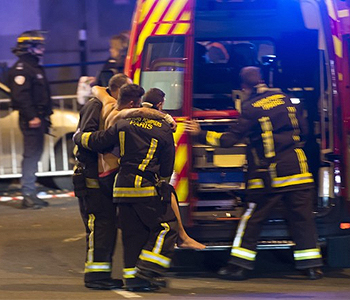 At least 128 people killed in gunfire and blasts in Paris