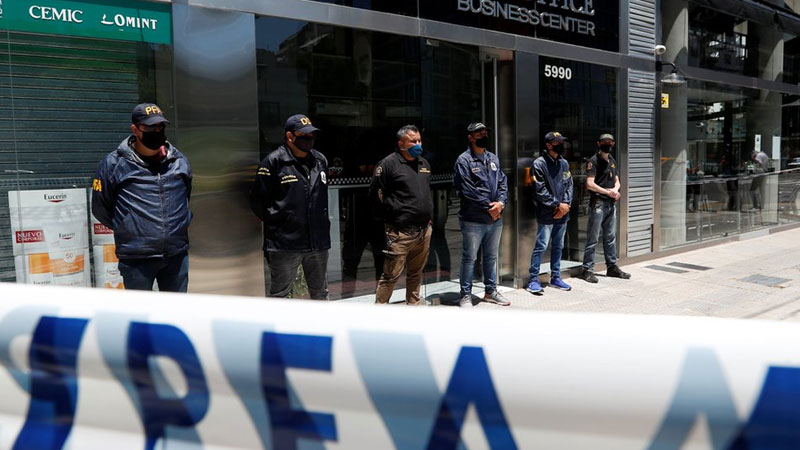 Diego Maradona: Police raid house and clinic of doctor