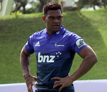 Brutal battle between Crusaders and Chiefs looms in Suva 