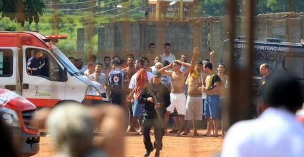 Brazil prison: At least nine killed in new year riot