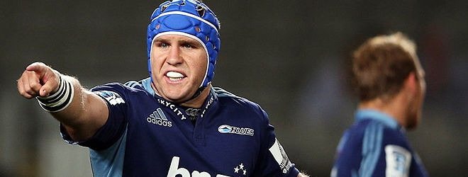 Parsons honoured with MVP award at 2016 Blues Awards 