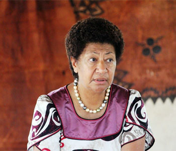 Opposition Leader criticizes delay in free milk programme