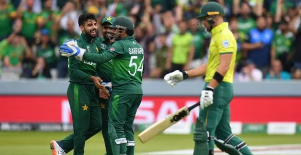 South Africa knocked out of Cricket World Cup by Pakistan