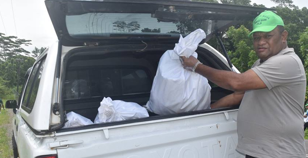 Ministry of Forestry organises clean-up campaign