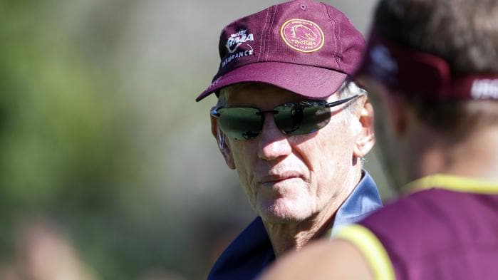 Broncos coach Wayne Bennett walks out of a press conference