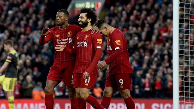 Liverpool thrashes Southampton 4-0