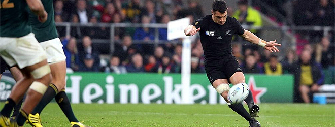 Carter leads All Blacks into RWC finals with unexpected drop goal