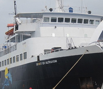 Hundreds trapped in vessel MV Spirit of Altruism at the Natovi jetty